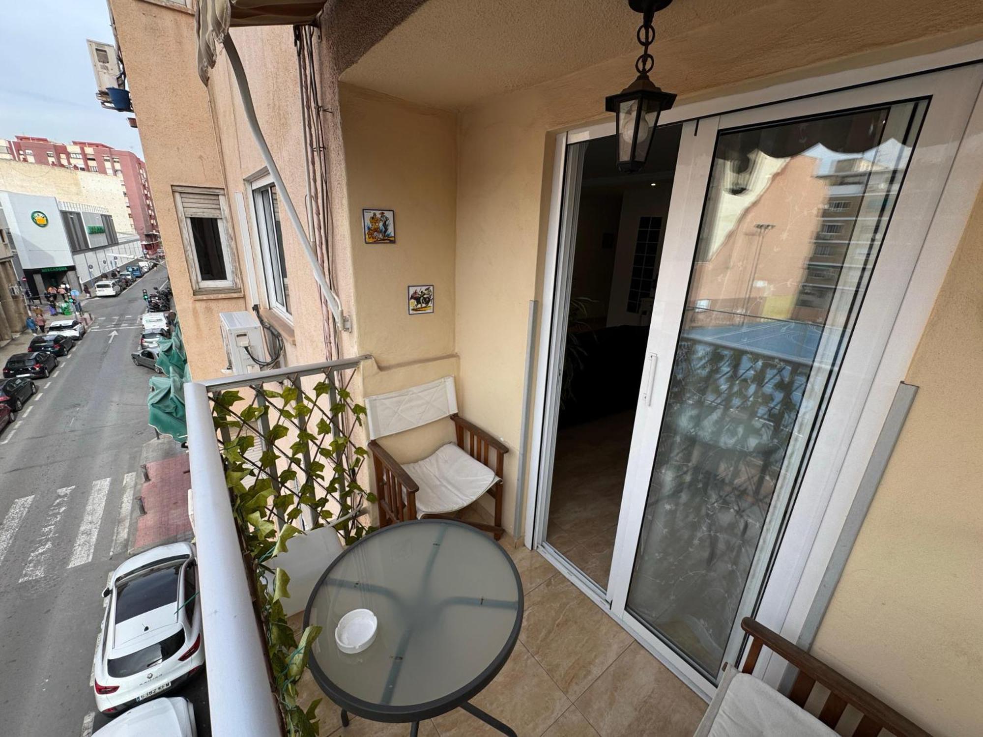 Alenia Apartments อาลิกันเต ภายนอก รูปภาพ