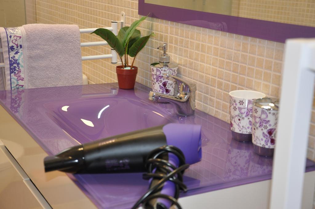 Alenia Apartments อาลิกันเต ภายนอก รูปภาพ